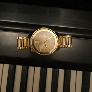 Movado Bold gold watch WORKING